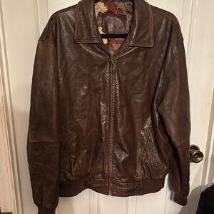 Vintage St. John's Bay Men's Brown Leather Bomber/Biker Jacket L 42-44